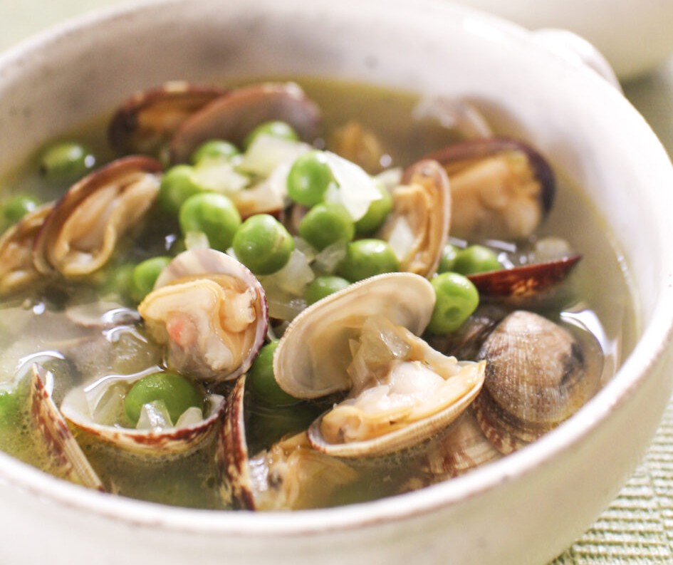 あさりとえんどう豆のスープ