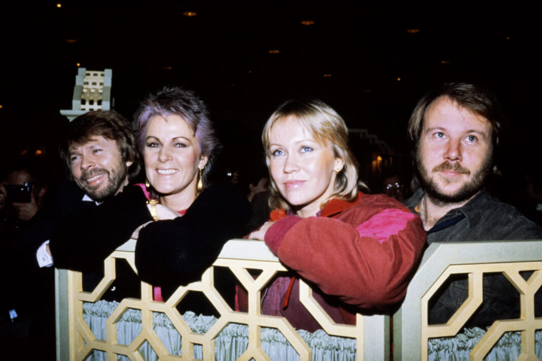 1982年、ロンドンで撮影されたABBA（AFP時事）