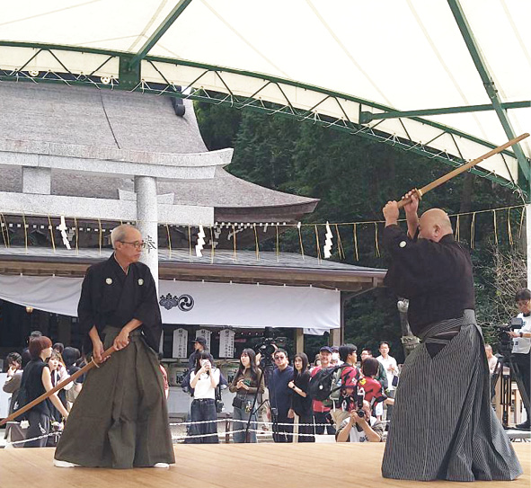幕末三剣豪といわれた斎藤弥九郎らが学んだ神道無念流の演武