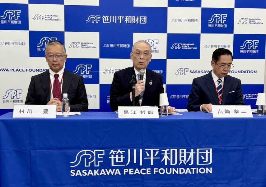 政策提言を発表する笹川平和財団の研究員ら＝２０２５年５月14日、東京都港区（竹澤安李紗撮影）